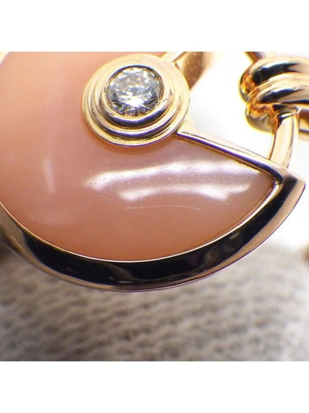 Cartier Ring Amulette Round Circle Pink Pearl Diamond 18k Gold